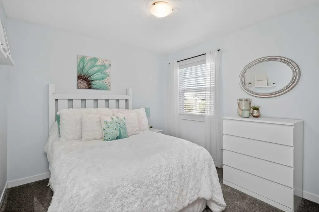 176 Chapalina Heights SE Calgary AB T2X 0B1