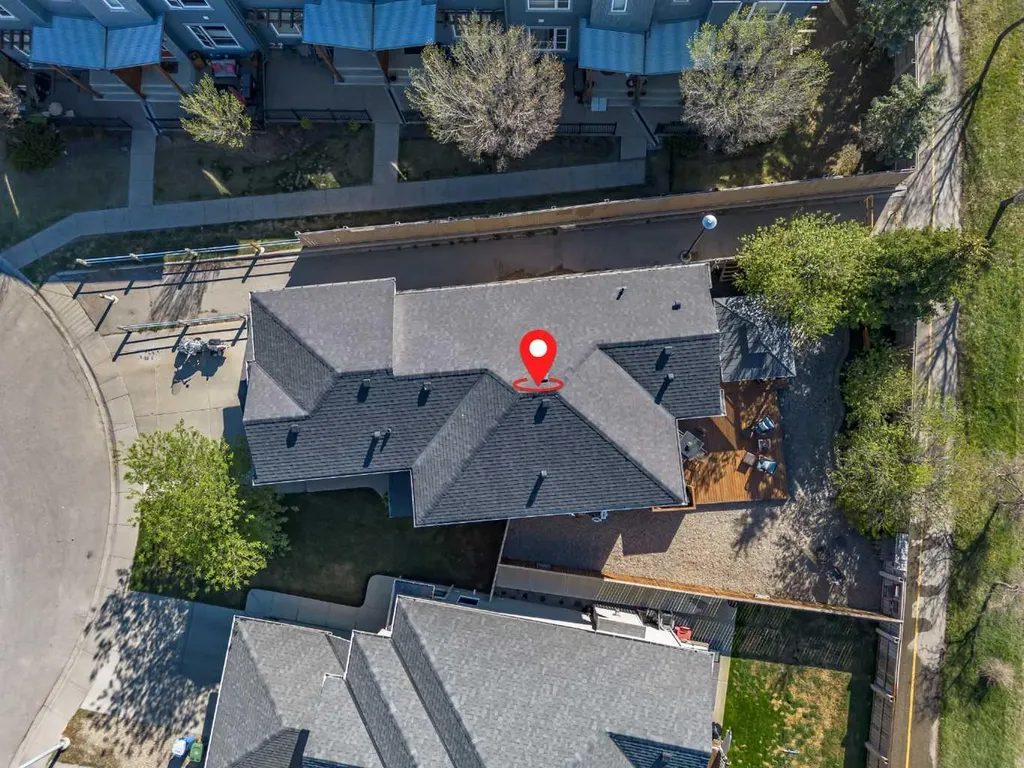 176 Chapalina Heights SE Calgary AB T2X 0B1
