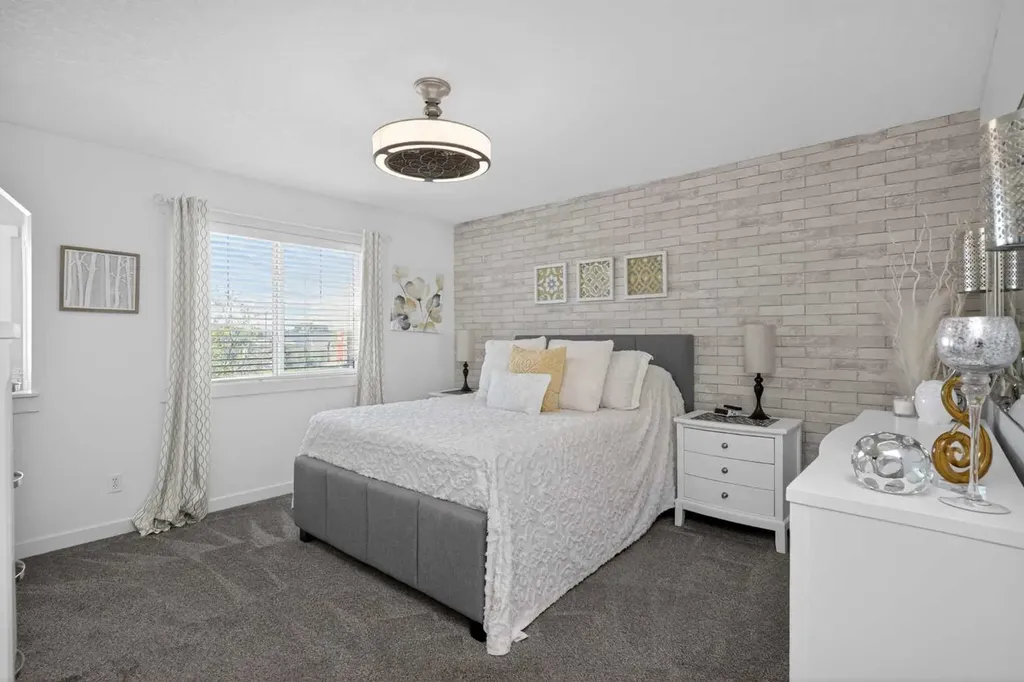 176 Chapalina Heights SE Calgary AB T2X 0B1
