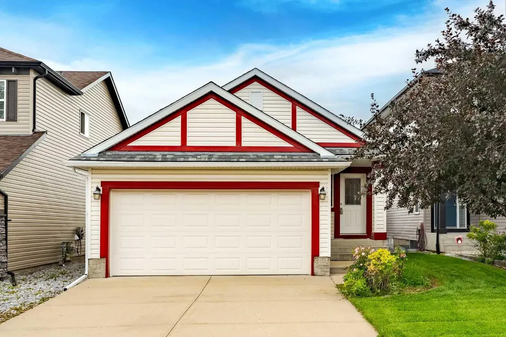 41 Everridge Court SW Calgary AB T2y4T1