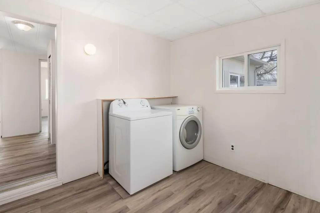 416 2 Avenue Drumheller AB T0J 1B0