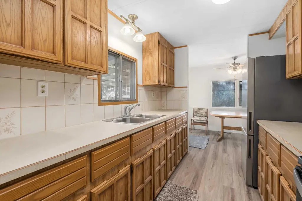 416 2 Avenue Drumheller AB T0J 1B0