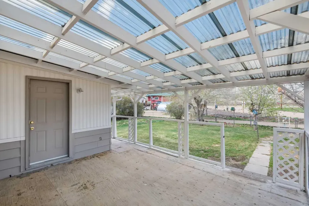 416 2 Avenue Drumheller AB T0J 1B0