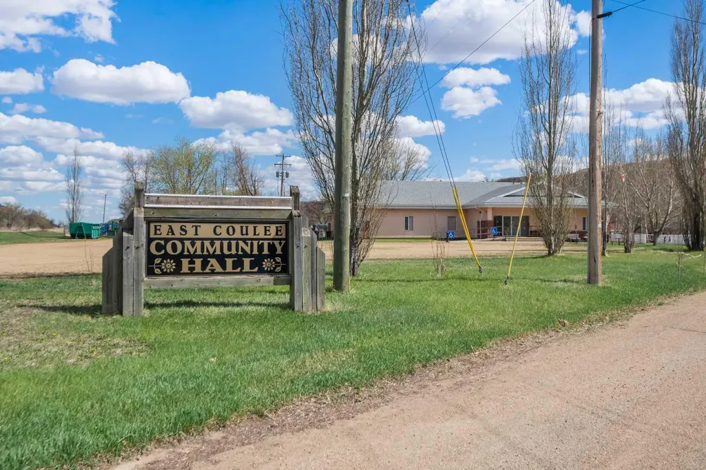 416 2 Avenue Drumheller AB T0J 1B0