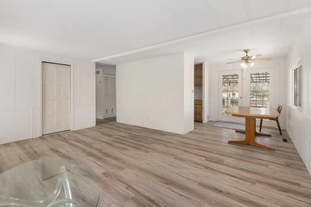 416 2 Avenue Drumheller AB T0J 1B0