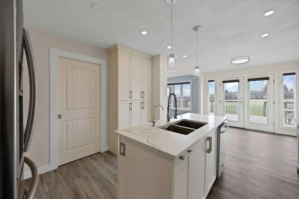 283129 Township Road 250 Rural Rocky View County AB T1X 0M8
