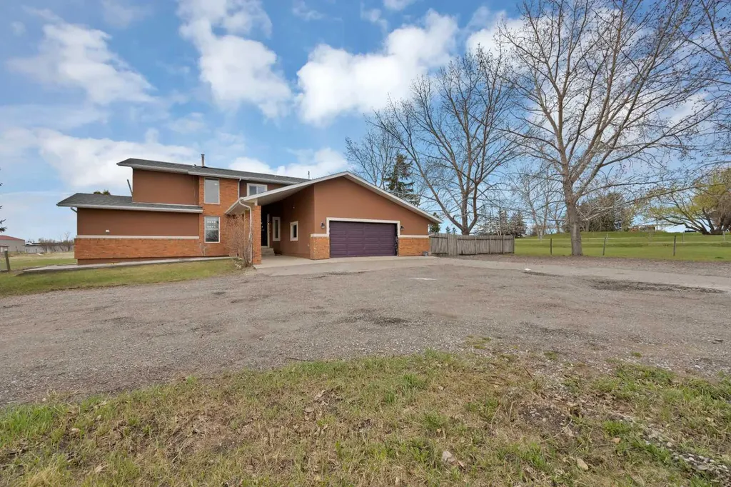 283129 Township Road 250 Rural Rocky View County AB T1X 0M8