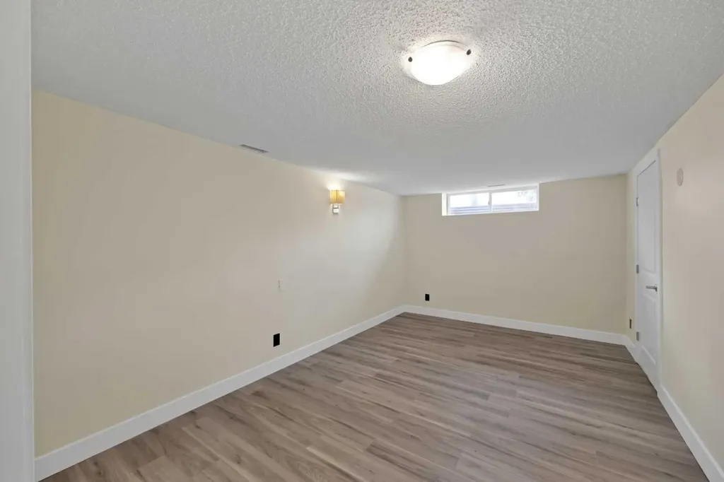 283129 Township Road 250 Rural Rocky View County AB T1X 0M8