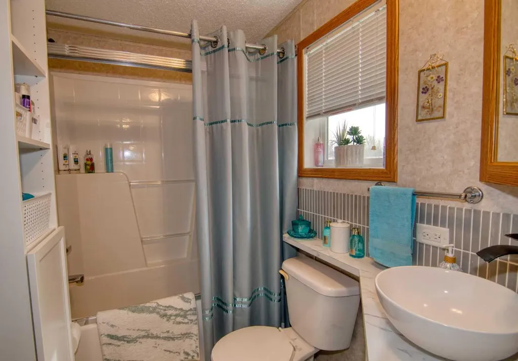 501 Station Street Coaldale AB T1M 0A9