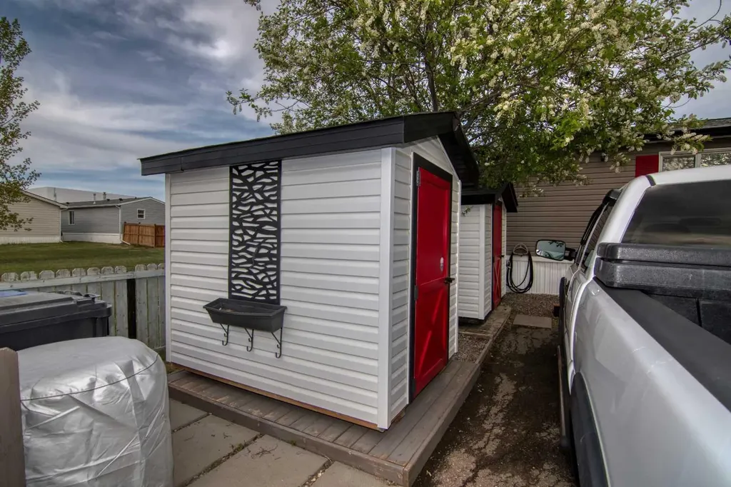 501 Station Street Coaldale AB T1M 0A9