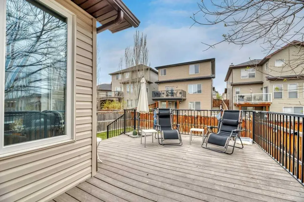 22 Kincora Heights NW Calgary AB T3R 1N3
