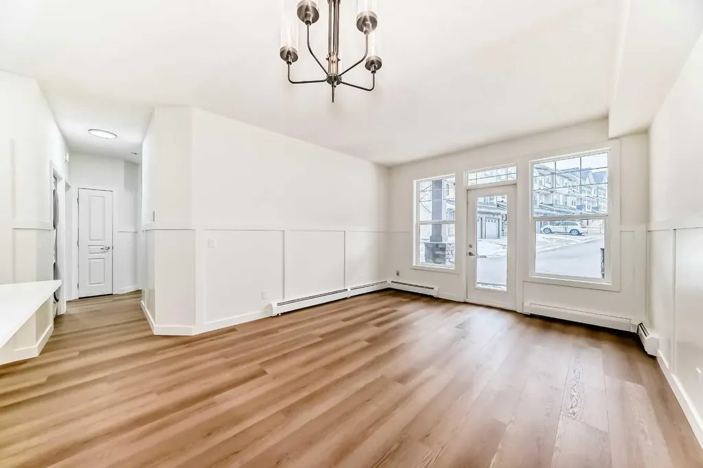 22 Panatella Road NW Calgary AB T3K 0V4