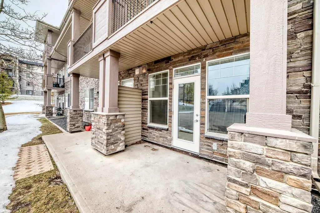 22 Panatella Road NW Calgary AB T3K 0V4