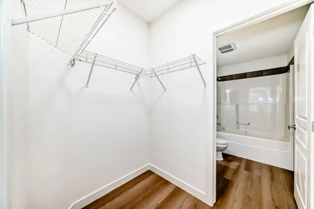 22 Panatella Road NW Calgary AB T3K 0V4