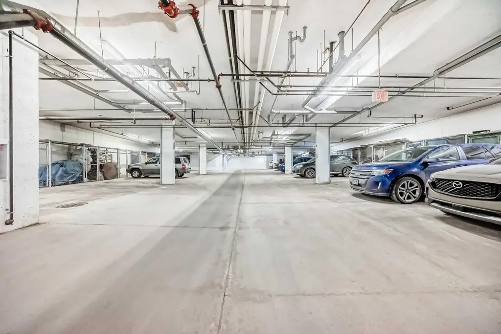 22 Panatella Road NW Calgary AB T3K 0V4