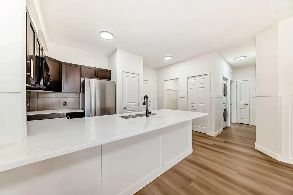 22 Panatella Road NW Calgary AB T3K 0V4