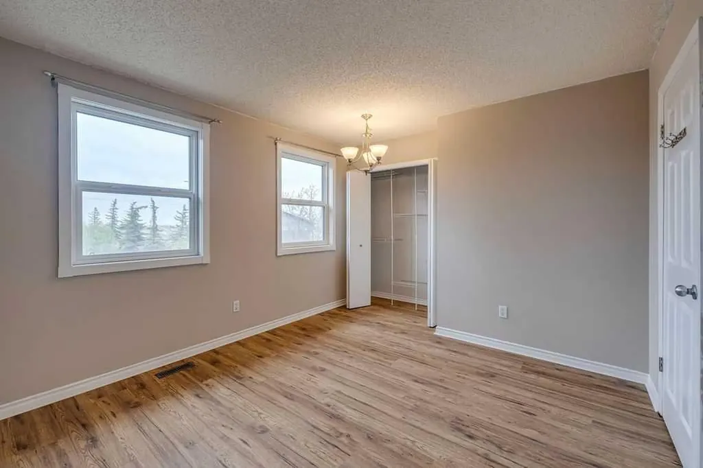 232 Bedfield Court NE Calgary AB T3K 3L5