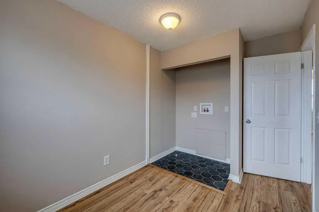 232 Bedfield Court NE Calgary AB T3K 3L5