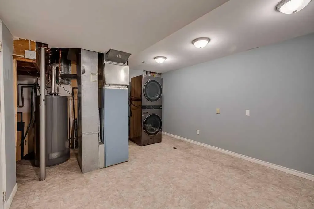 232 Bedfield Court NE Calgary AB T3K 3L5