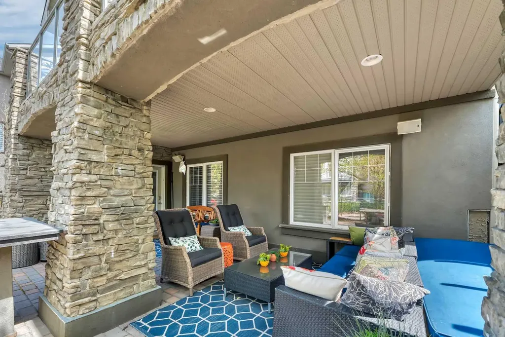 364 Chapala Point SE Calgary AB T2X 0A2