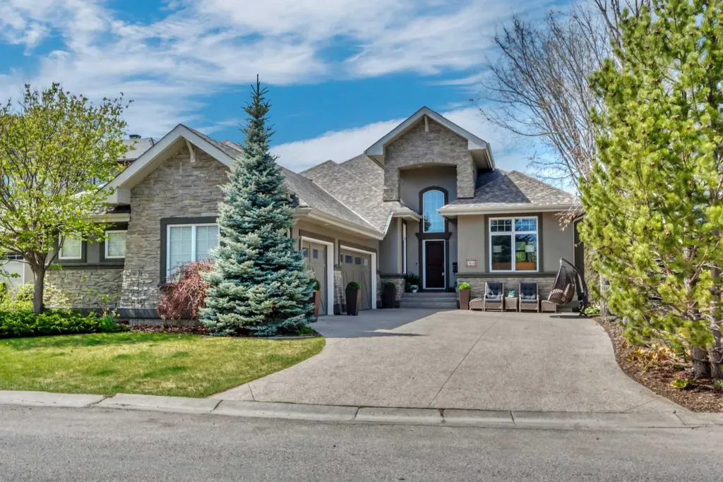 364 Chapala Point SE Calgary AB T2X 0A2