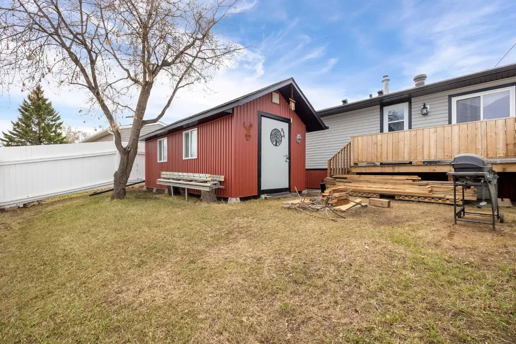 180 Greenwood Place Fort Mcmurray AB T9K 2L9