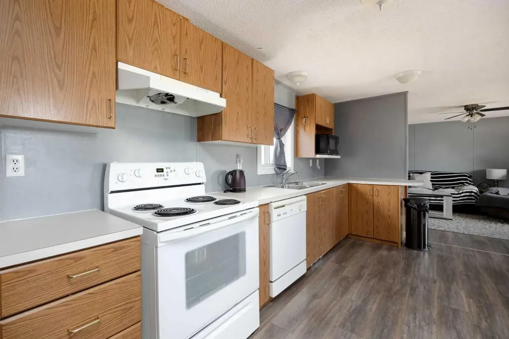 180 Greenwood Place Fort Mcmurray AB T9K 2L9