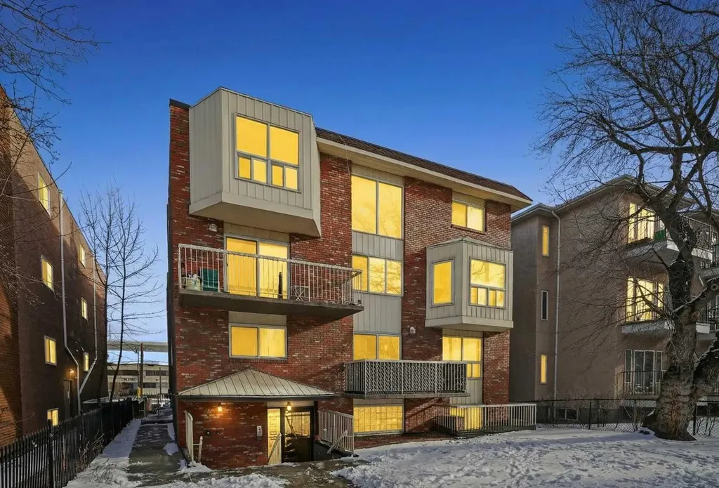 1824 11 Avenue SW Calgary AB T2T 3L8