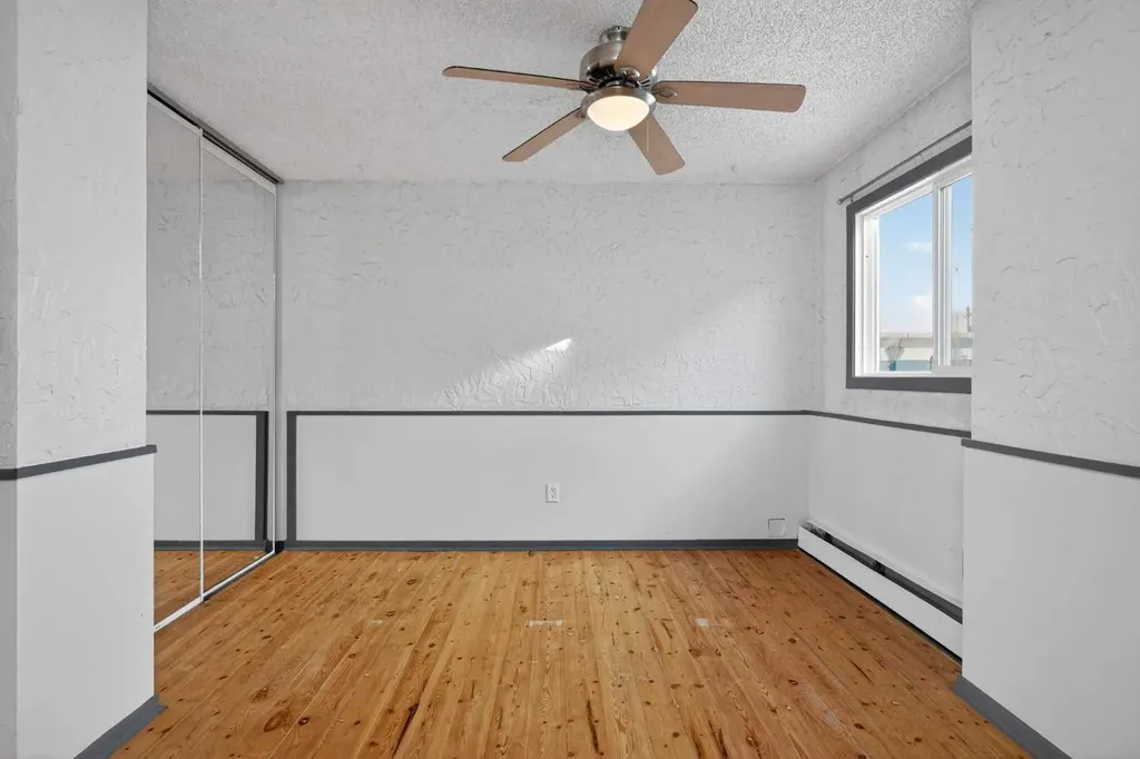 1824 11 Avenue SW Calgary AB T2T 3L8