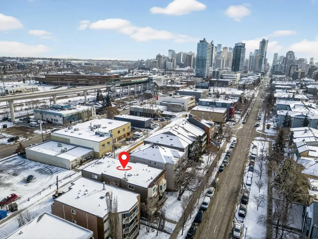 1824 11 Avenue SW Calgary AB T2T 3L8