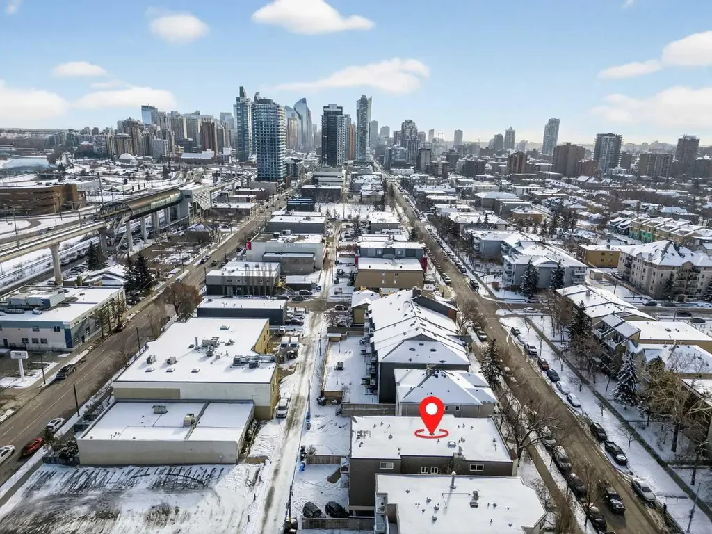 1824 11 Avenue SW Calgary AB T2T 3L8
