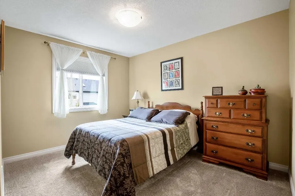 1503 Montgomery Place SE High River AB T1V0B8