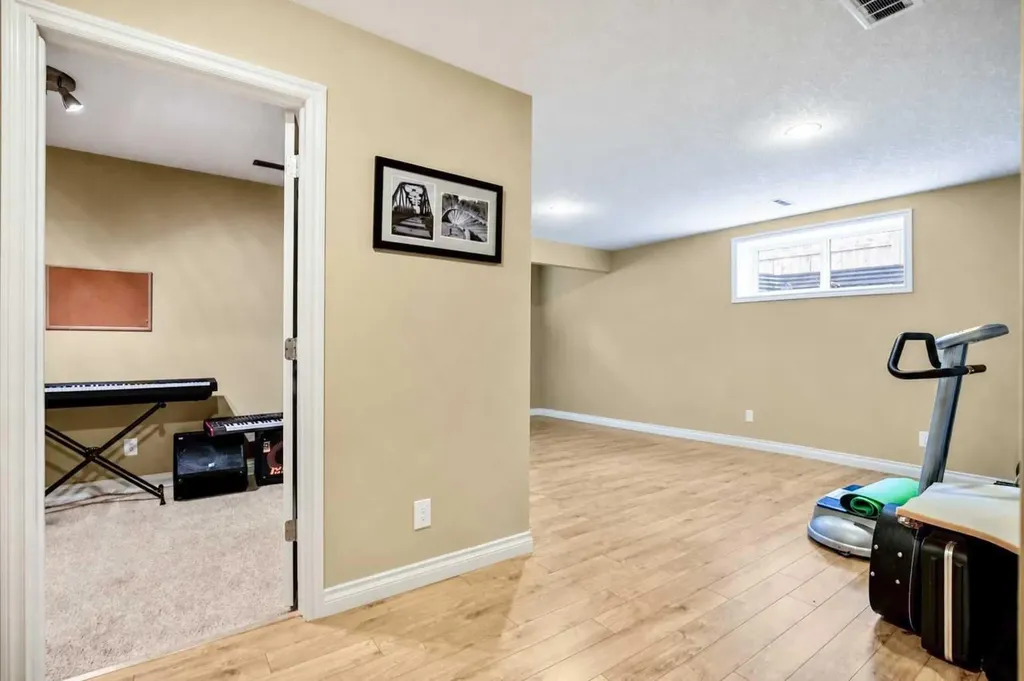 1503 Montgomery Place SE High River AB T1V0B8