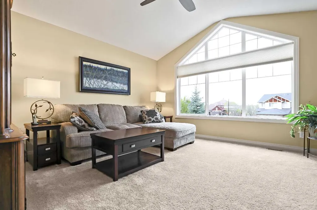 1503 Montgomery Place SE High River AB T1V0B8