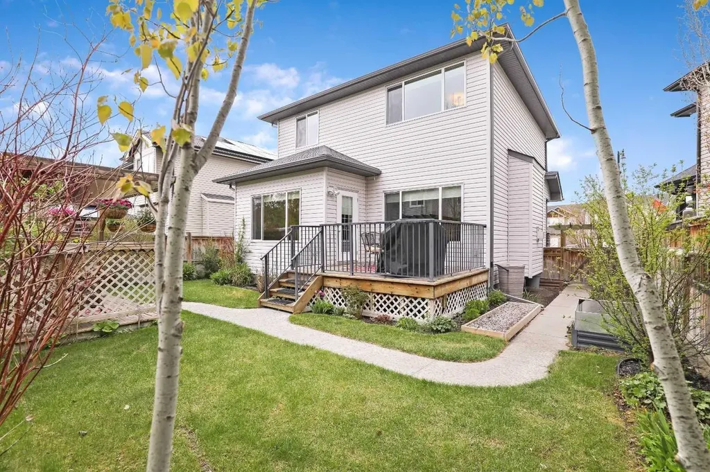 1503 Montgomery Place SE High River AB T1V0B8