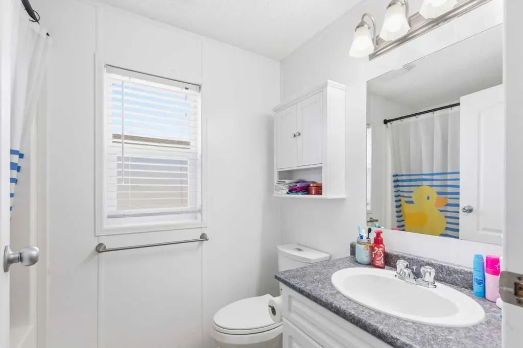 9602 112 Avenue Clairmont AB T8X 5C2
