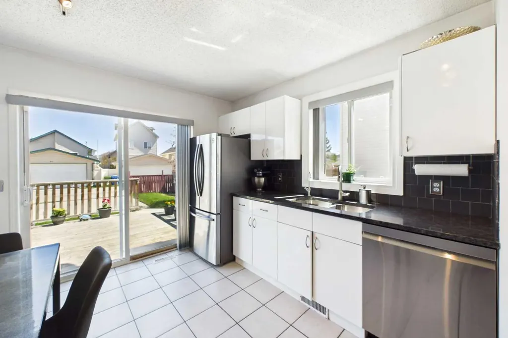 24 Chaparral Ridge Circle SE Calgary AB T2X 3K2