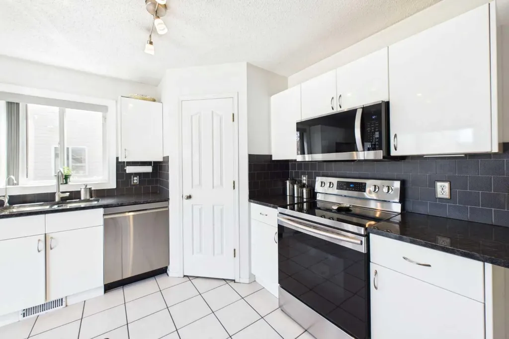 24 Chaparral Ridge Circle SE Calgary AB T2X 3K2
