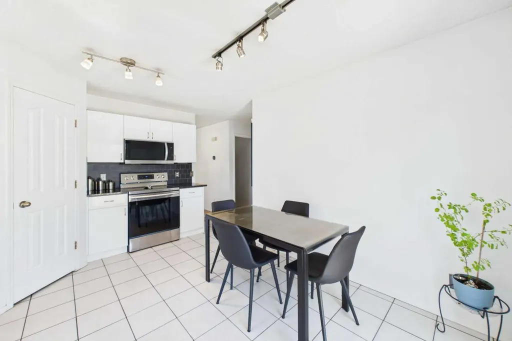 24 Chaparral Ridge Circle SE Calgary AB T2X 3K2