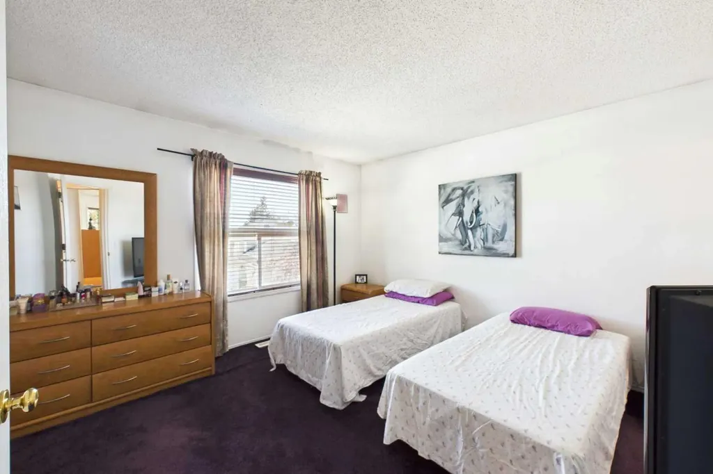 24 Chaparral Ridge Circle SE Calgary AB T2X 3K2