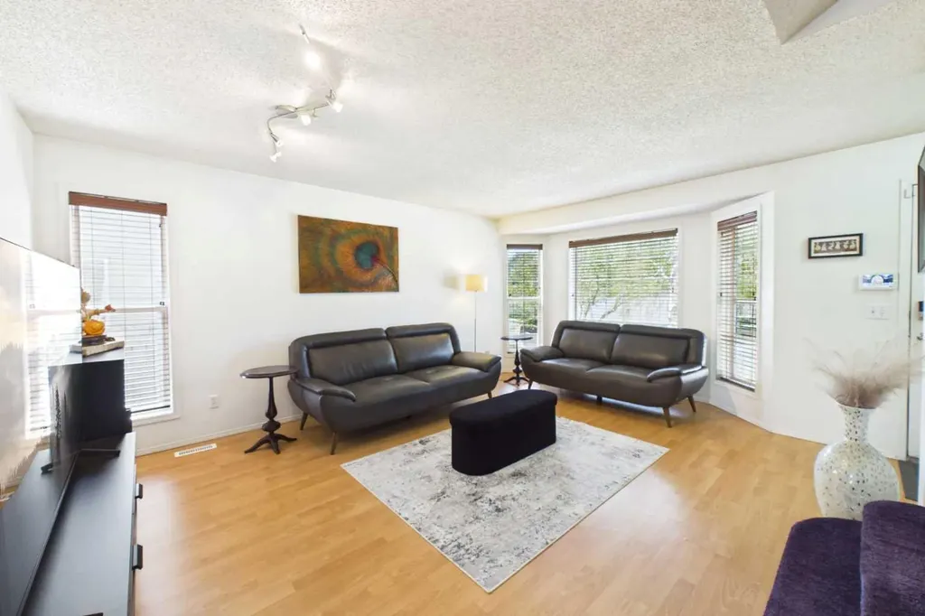 24 Chaparral Ridge Circle SE Calgary AB T2X 3K2