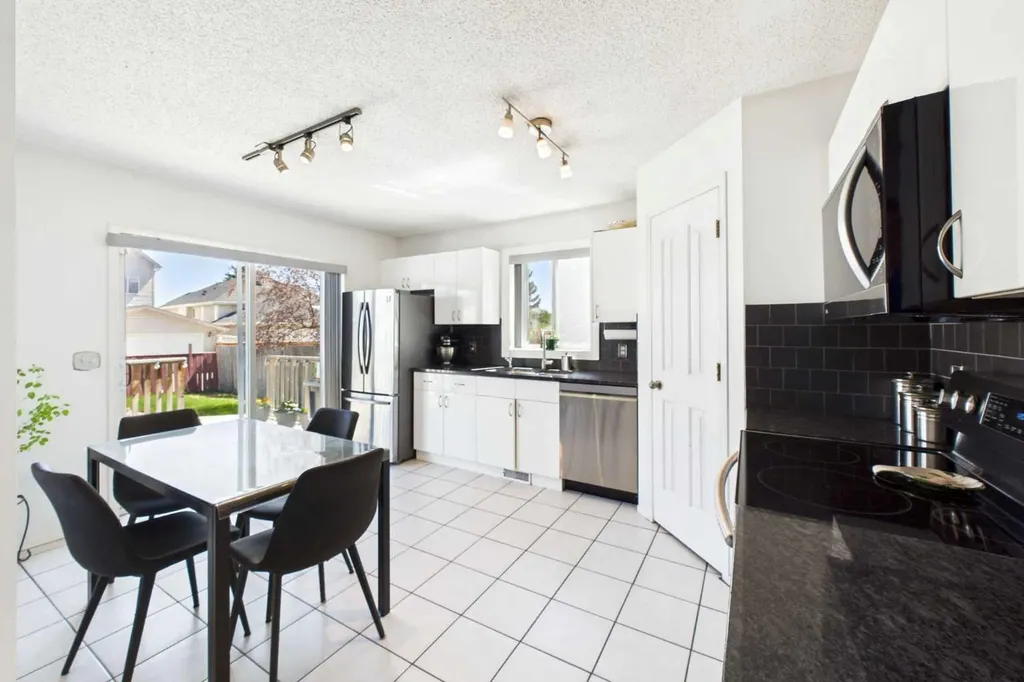 24 Chaparral Ridge Circle SE Calgary AB T2X 3K2