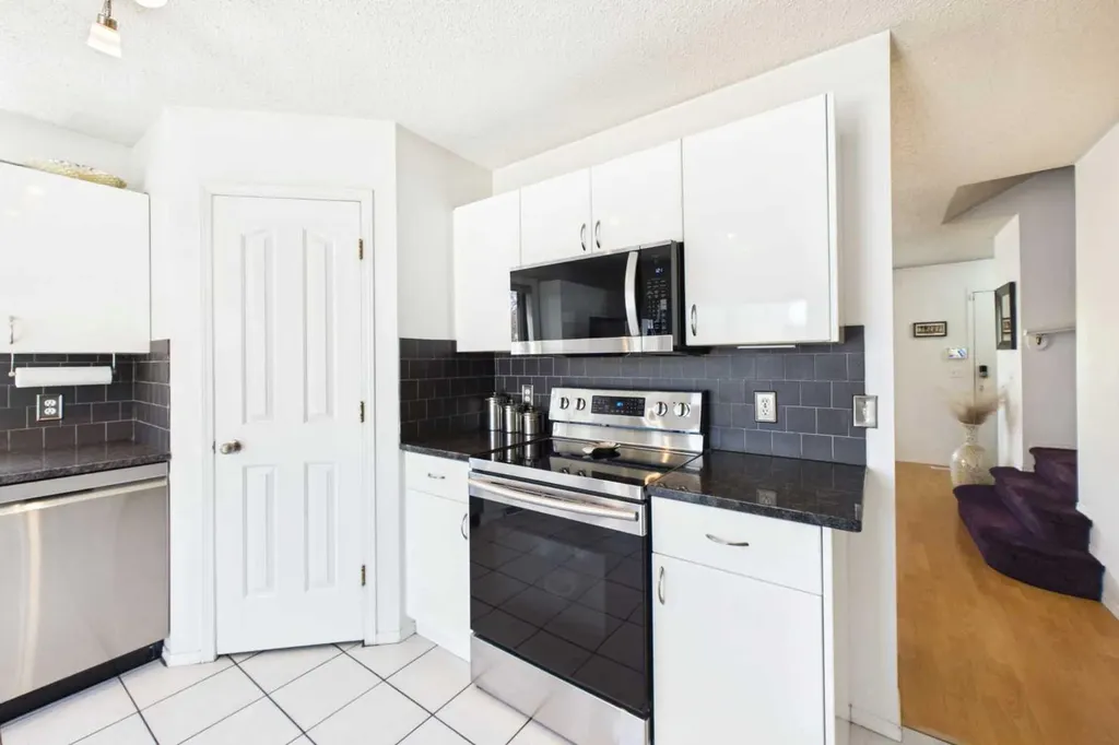 24 Chaparral Ridge Circle SE Calgary AB T2X 3K2
