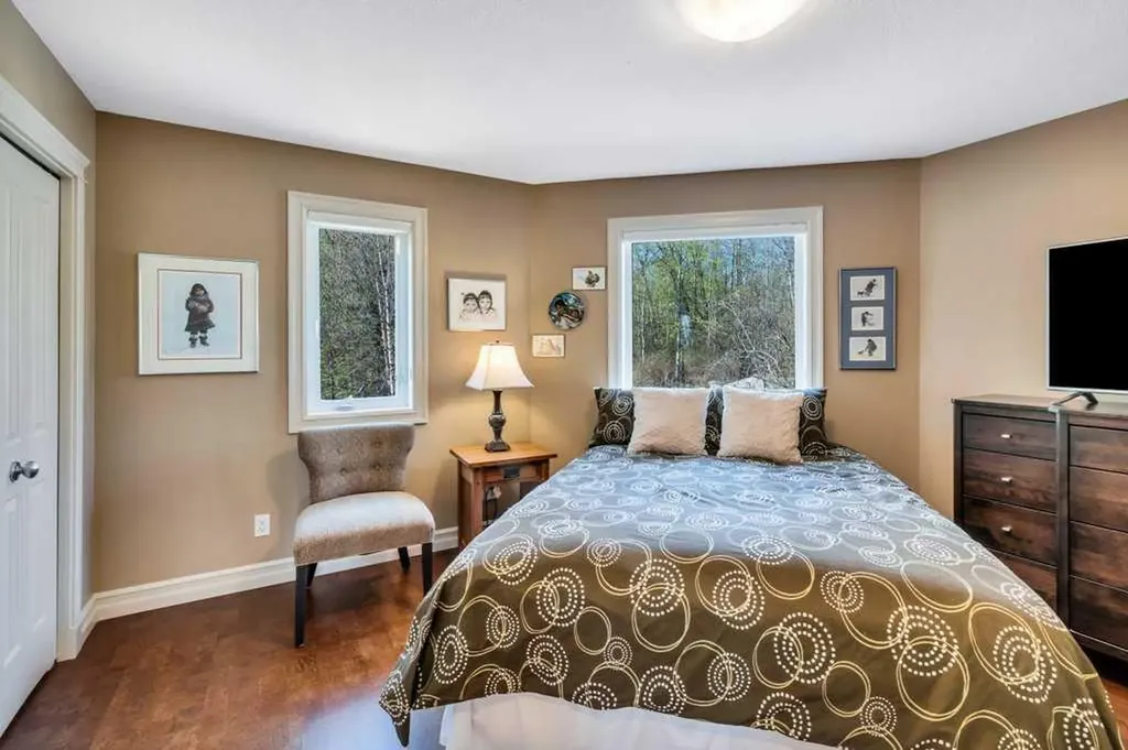175 Crystal Springs Drive Village At Pigeon Lake AB T0C 2V0