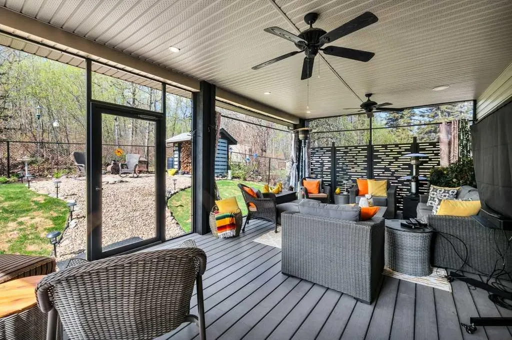 175 Crystal Springs Drive Village At Pigeon Lake AB T0C 2V0