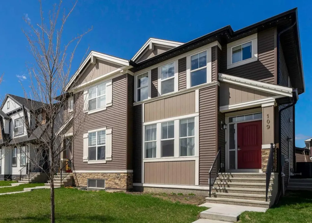 109 Dawson Drive Chestermere AB T1X 1Z8