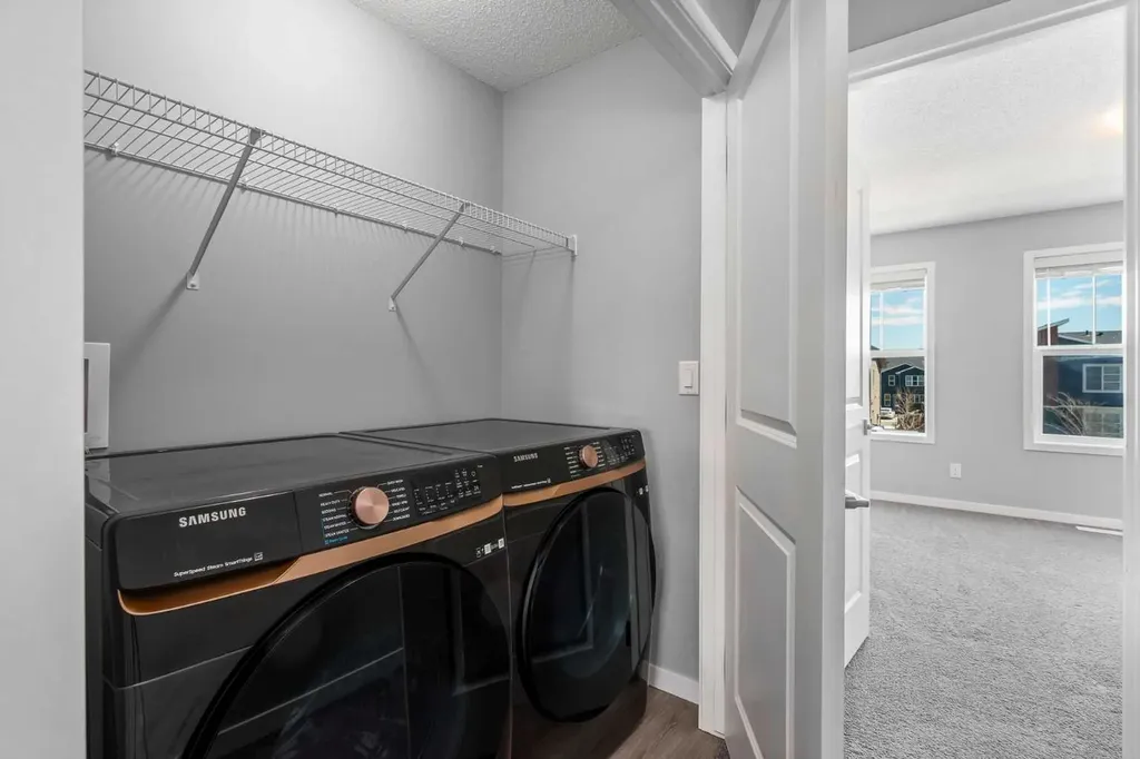 109 Dawson Drive Chestermere AB T1X 1Z8