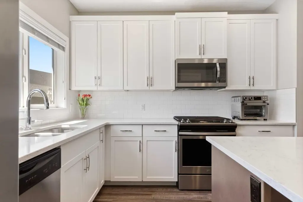 1334 Walden Drive SE Calgary AB T2X2H5