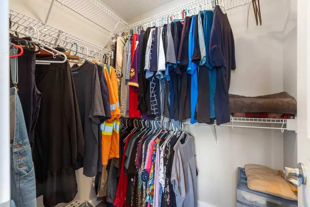 1334 Walden Drive SE Calgary AB T2X2H5