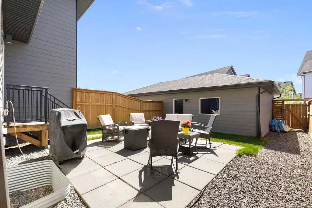 1334 Walden Drive SE Calgary AB T2X2H5